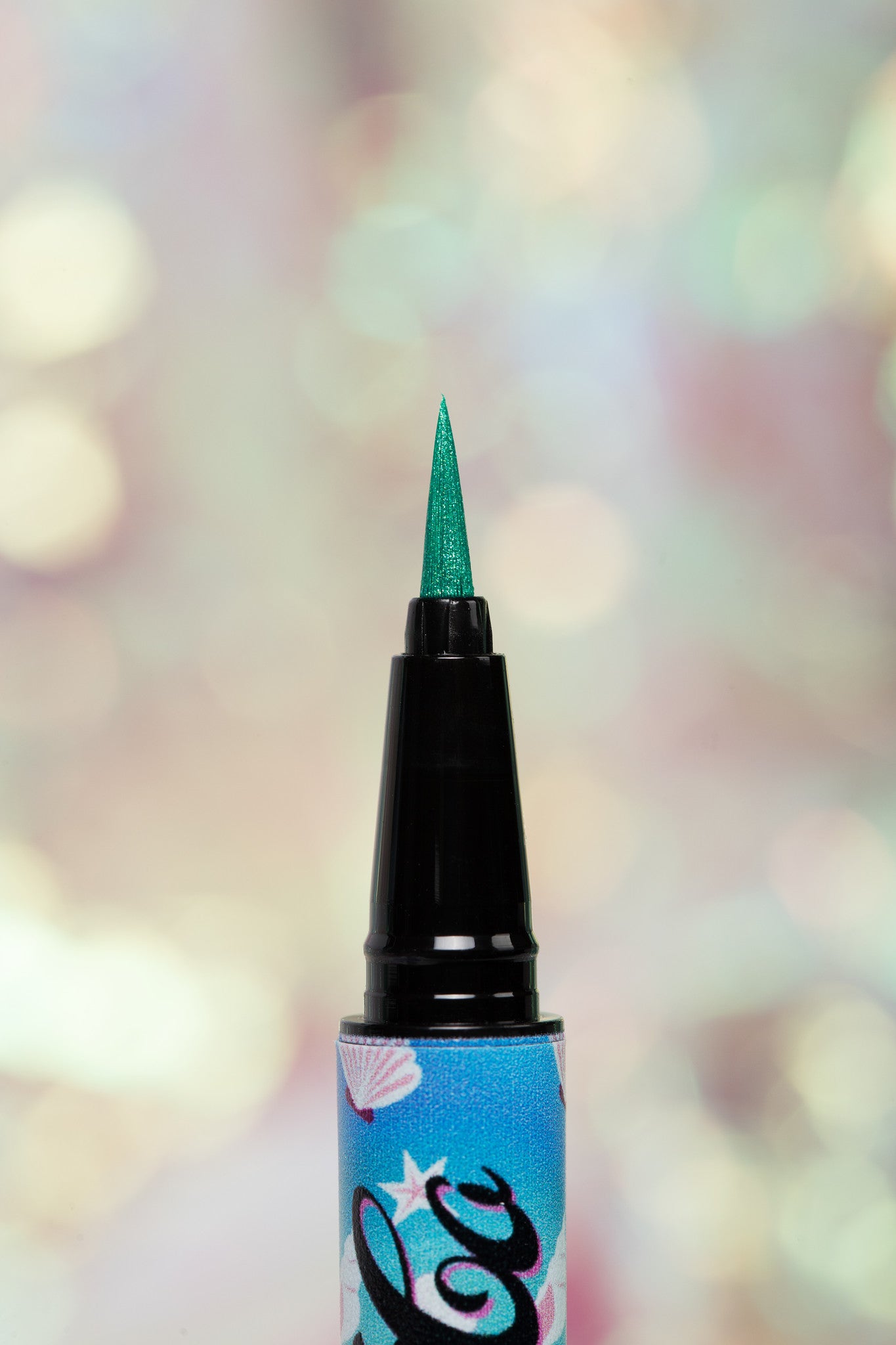 Kaleidoscope Cove Eyeliner