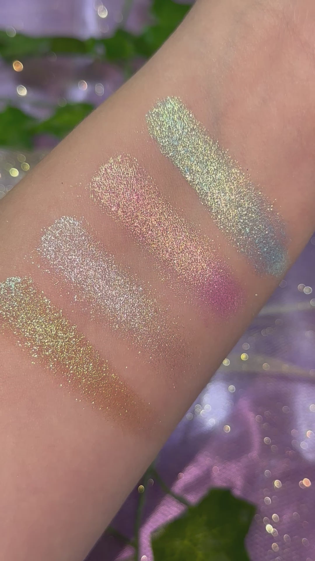 Enchanted Lantern Shimmer Eyeshadows – The Floating Lantern
